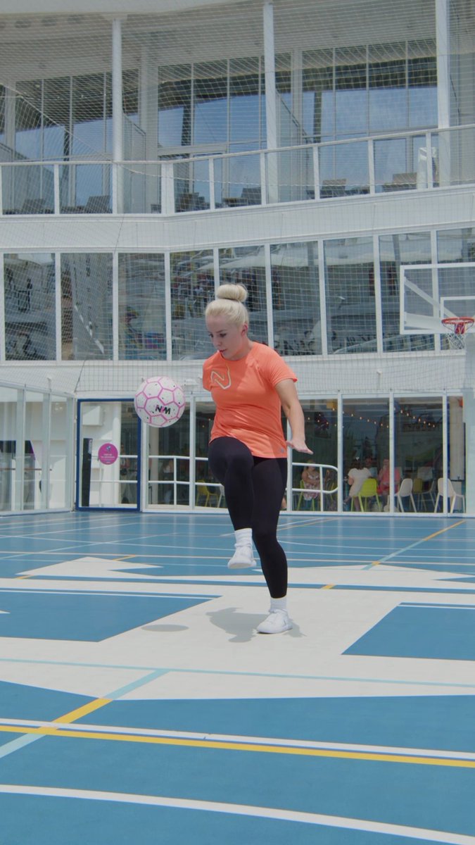 She’s breaking records and taking names. 🏆 Freestyle Soccer World Champion Liv Cooke set her seventh Guinness World Records onboard Symphony of the Seas with 76 alternating crossovers with a ⚽️. Well done, Liv!