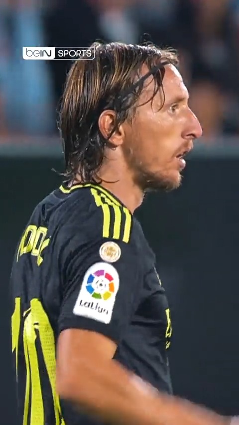 🤔✍️بأي قميص تتمنى أن ينهي لوكا مودريتش مسيرته؟ #لوكا_مودريتش | #لوكا | #ريال_مدريد #Modric | #LukaModric