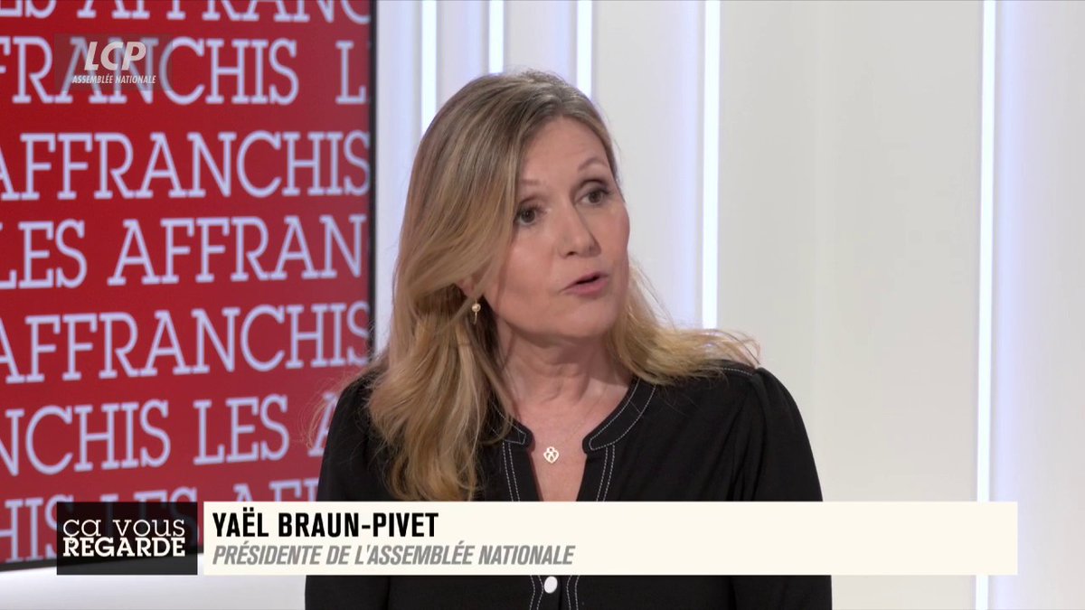Abayas : "Je veux d'une école publique parfaitement laïque, où il n'y a pas de ramadan, pas d'abayas, pas de signes ostensibles religieux", déclare Yaël Braun-Pivet, qui se dit prête à voter une loi sur le sujet. #CVR #DirectAN