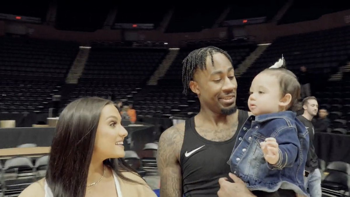 “Looking at them it makes it clear, this is why I do it.” American Express gives us an inside look into the life of a baller, business owner, husband, and girl-dad Jordan Bowden as he chases his NBA Dreams. Long Island Nets x Jordan Bowden