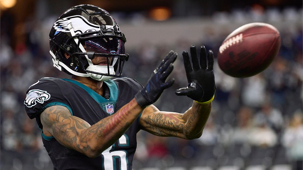 Big Year 3 coming for @DeVontaSmith_6?