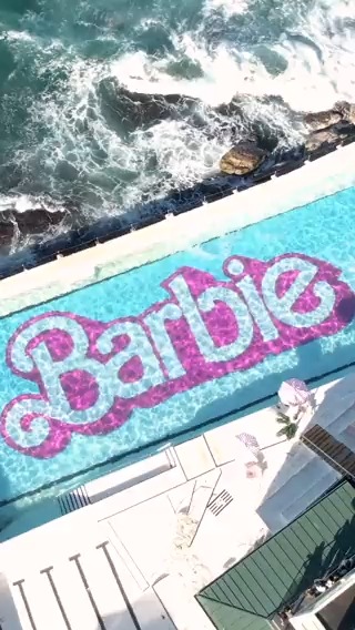 Hi Barbie! Hi Bondi! 🏝️