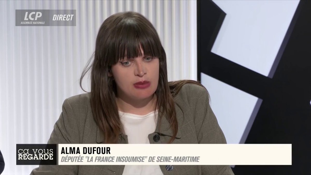 Violences urbaines : "Il ne se passe jamais rien sans ce rapport de force. [...] La fin justifie les moyens", estime Alma Dufour. #CVR
