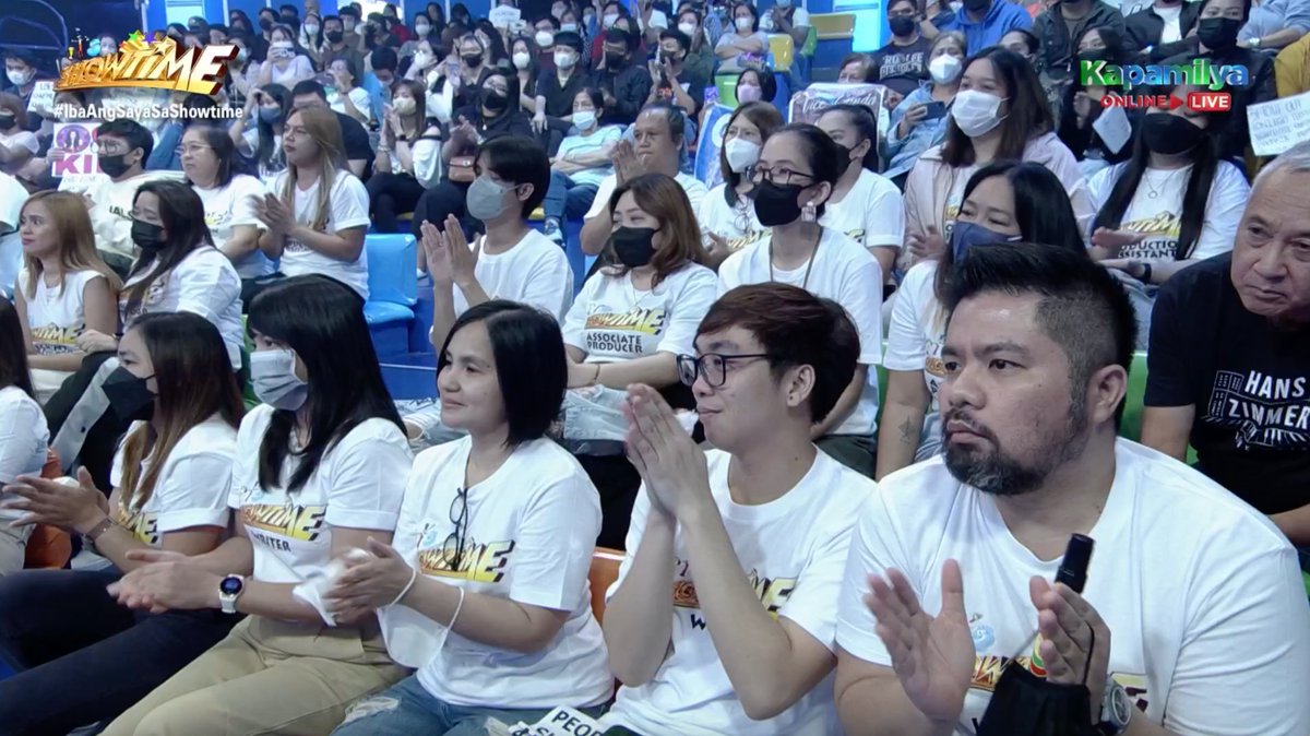 💙💛"This family is so precious." - Vice Ganda #IbaAngSayaSaShowtime Subscribe na sa Follow us on Tiktok