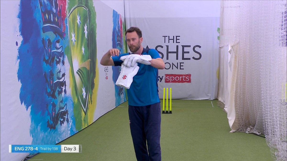 🗣️ "I don't have a problem where you start, it's more where you end up" James Foster gives a wicket-keeping masterclass 🧤🧠