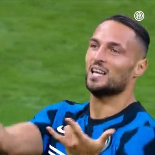 🏟️ 284 presenze ⚽ 21 gol 🏆 5 trofei Grazie Danilo 🖤💙 #ForzaInter