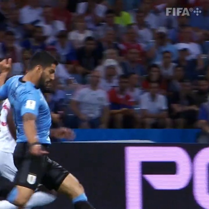 ๐บ๐พ Un golazo ๐ฏ๐๐๐๐ ๐๐ ๐บ๐๐๐๐ ยฎ Edi Cavani Official ๐ค Luis Suรกrez Selecciรณn Uruguaya | #CopaMundialFIFA