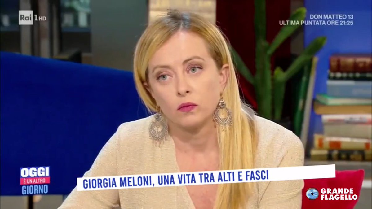 Finisce oggi l'era Bortone su Rai 1. Voglio ricordarla in questo momento epico