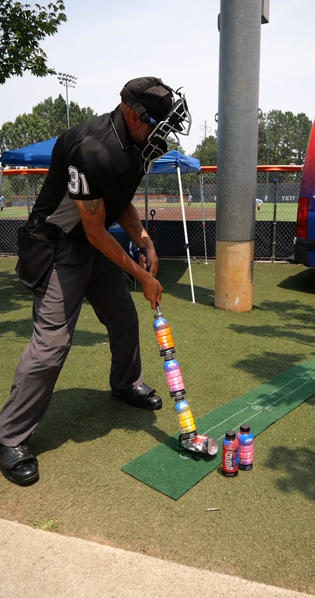 Sinking putts to #WinTheMoment LaunchHydrate