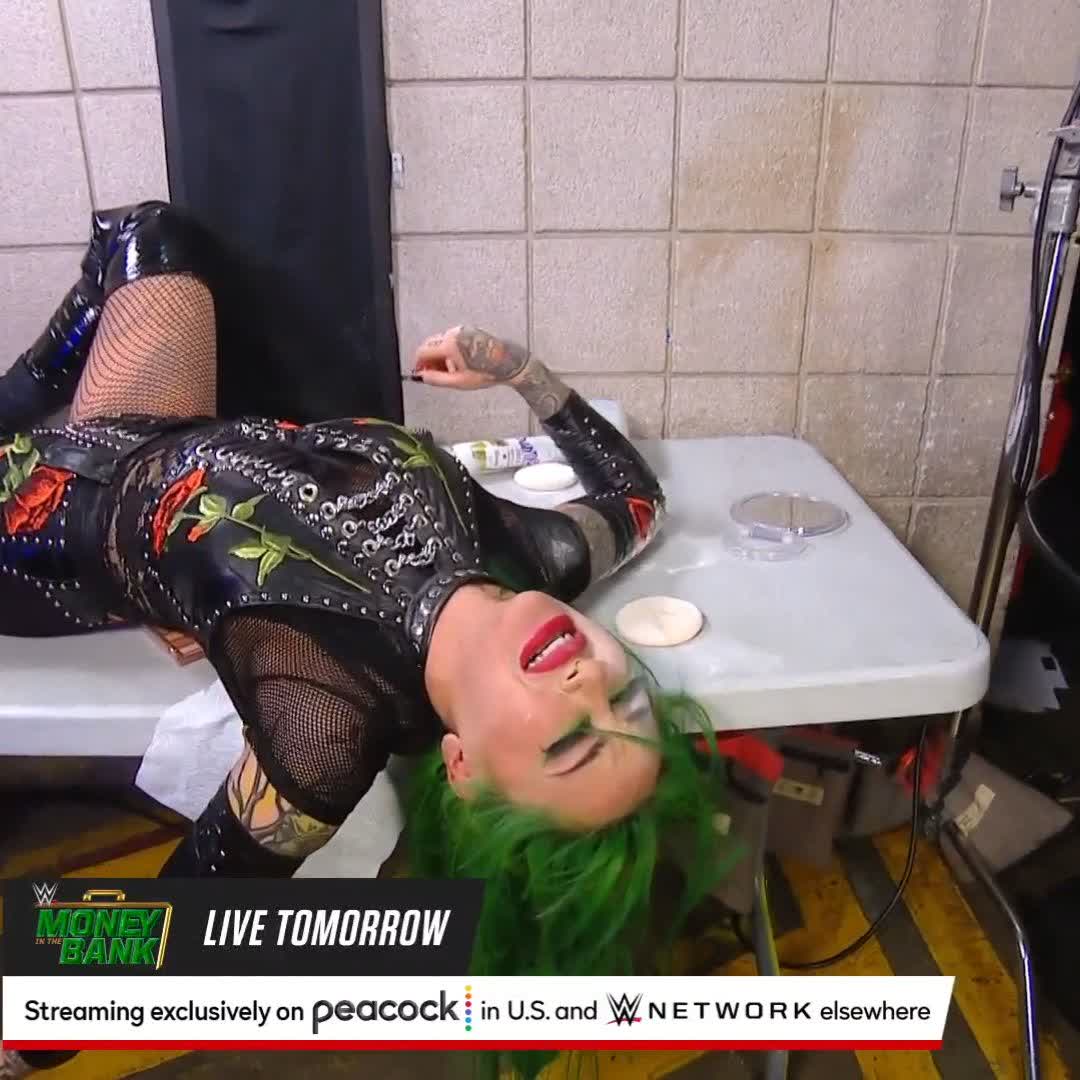 THE DISRESPECT! ✂️🫢 Bayley and IYO SKY took things WAY TOO FAR tonight with @ShotziWWE... #SmackDown