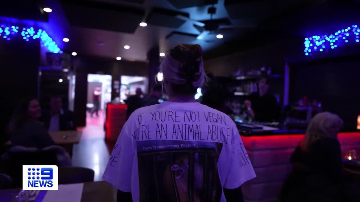 An anti-vegan chef has hit back after activists stormed his northern suburbs restaurant, wreaking havoc and disrupting diners in a targeted protest. Sarah Smith #9News