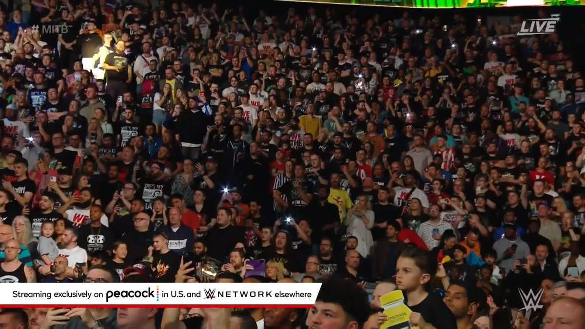 What a reaction for LA Knight at #MITB!
