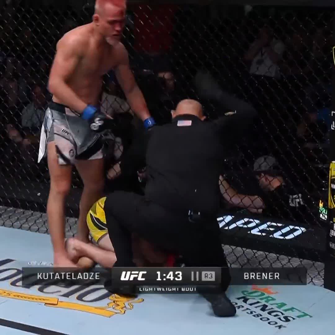 WHAT A COMEBACK BY ELVES BRENER!!!!!!!!! #UFCVegas76