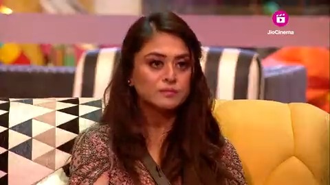 Was Falaq right to question Abhishek's khandaan and upbringing? Dekho aur kya kya sawaal uthte hai on #WeekendKaVaar with Salman Khan at 9pm tonight, streaming free on #JioCinema. #BBOTT2 #BiggBossOTT2 #BBOTT2onJioCinema @beingsalmankhan Abhishek Malhan #FalaqNaaz