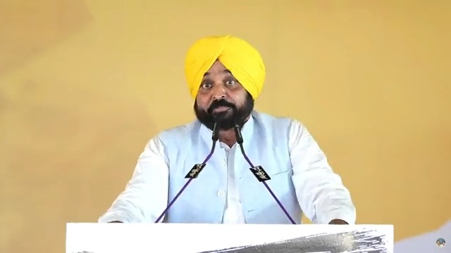 ਛੱਤੀਸਗੜ੍ਹ ਦੇ ਪੰਜਾਬੀਆਂ ਨੂੰ ਵੀ ਅਪੀਲ…ਆ ਕੇ ਦੇਖੋ ਪੰਜਾਬ ਕਿਵੇਂ ਲੋਕ ਖੁਸ਼ ਨੇ…ਖੇਤਾਂ ਨੂੰ ਨਹਿਰਾਂ ਦਾ ਪਾਣੀ ਲੱਗਣਾ ਸ਼ੁਰੂ ਹੋ ਗਿਆ…ਖੇਤਾਂ ਦੀ ਬਿਜਲੀ ਲੋੜ ਤੋਂ ਵੱਧ ਦੇ ਰਹੇ ਹਾਂ…