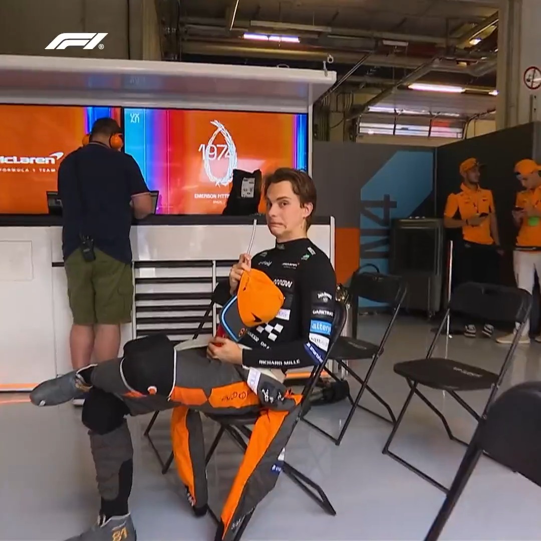 Oscar Piastri nailing 'The Office' camera look after this jet-pack mishap! 😂 Glad to see the jet-pack flier in good spirits after too 😊 #AustrianGP #F1 Oscar Piastri McLaren Mastercard Formula 1 Team