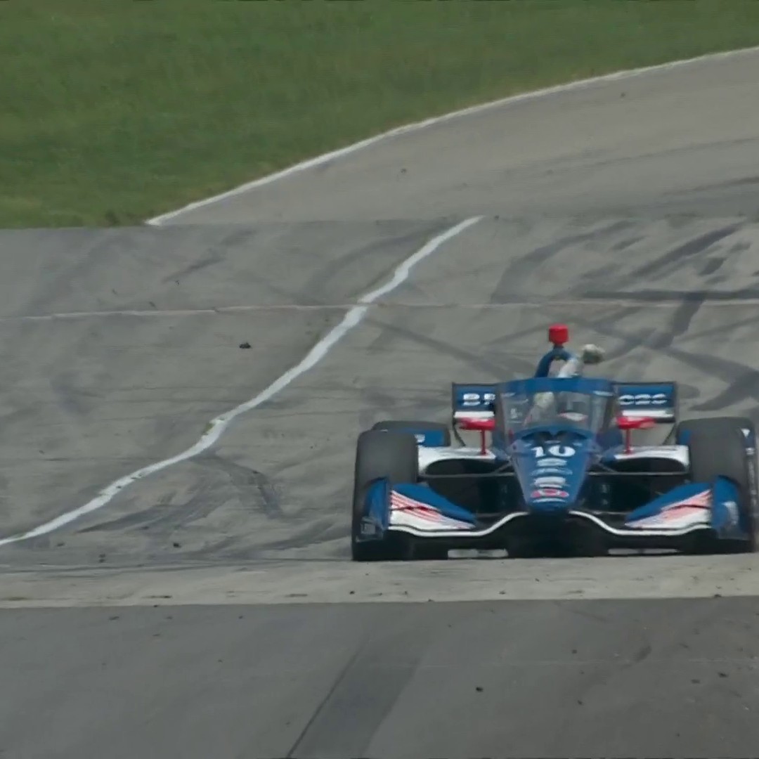 RETWEET to congratulate Alex Palou Montalbo! THREE WINS IN A ROW, this one coming at Mid-Ohio! #INDYCAR