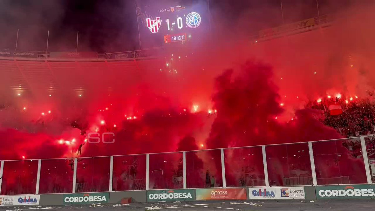 IMPRESIONANTE LO DE LA GENTE DE INSTITUTO EN EL KEMPES. 🔥🔥🔥