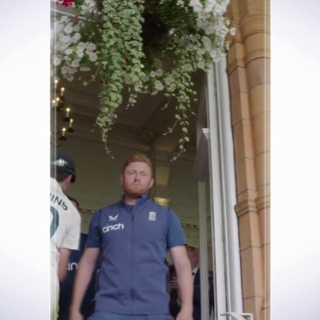 The look from Bairstow when he was shaking hands with Cummins 😳