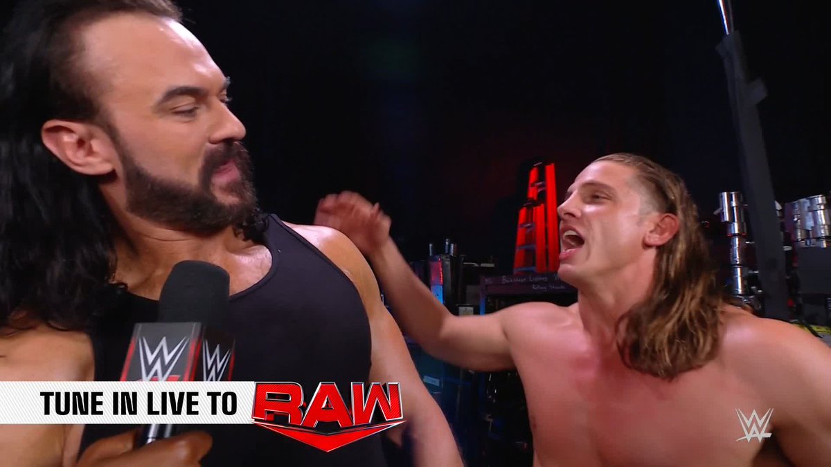 😂😂😂😂😂😂😂😂 #WWERaw