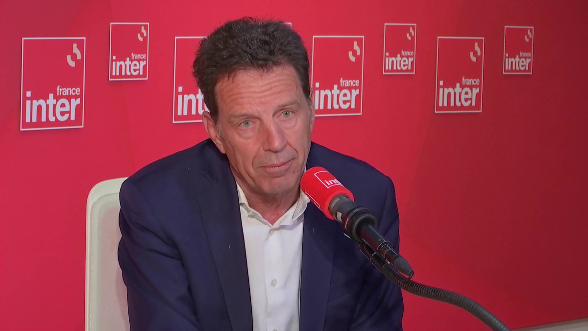 "Le premier employeur de Seine-Saint-Denis, c'est probablement le trafic de drogue !" Le président du Medef affirme "qu'il y a beaucoup de gens qui travaillent de manière informelle" en banlieue, ajoutant qu'il y a pourtant des emplois à prendre. #le7930inter