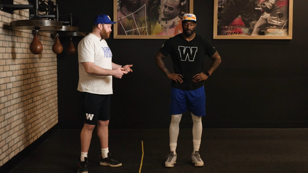 Join Willie Jefferson and Pat Neufeld in our Monthly Fitness Challenge, presented by GoodLife Fitness. RT for a chance to win a three month GoodLife membership and a collection of Blue Bombers workout gear! » #FitForTheW