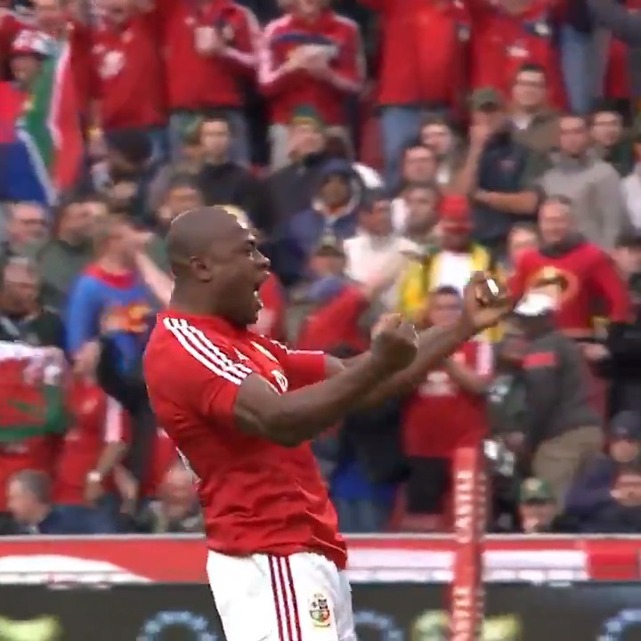 What a moment 🙌 Where were you watching? 🦁 #OnThisDay in 2009 📅