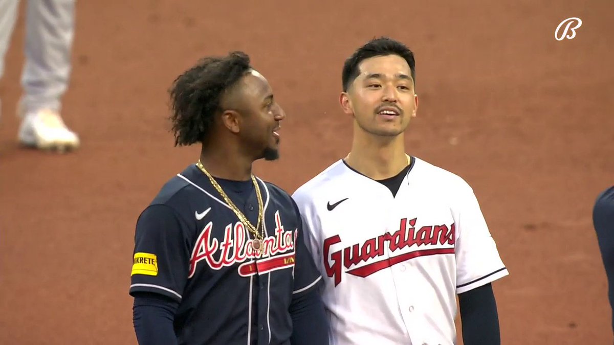 Monday night, Steven Kwan and Ozzie Albies found out who is taller between the two of them 😂 #ForTheLand