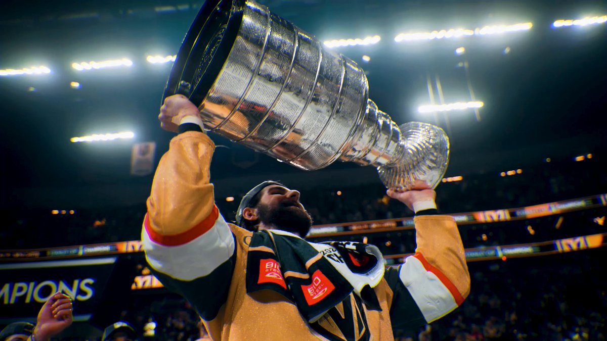 Three weeks since the Vegas Golden Knights lifted Lord Stanley for the first time. 🙌 #StanleyCup