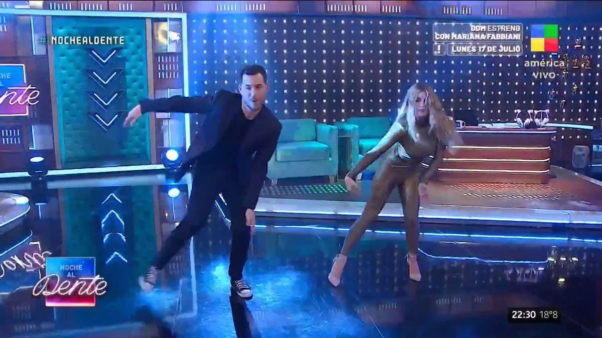 🎼 “Chicago el Musical” en #NocheAlDente 👉 Fer Dente y Laurita Fernández la rompieron bailando y cantando. Cc #NocheAlDente JOTAX FerDente