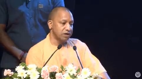 उत्तर प्रदेश की कानून-व्यवस्था को लोगों ने एक नजीर माना है...