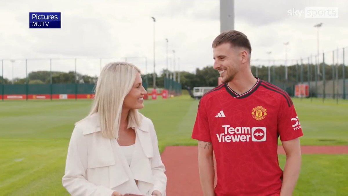 "It became clear that I wasn't in Chelsea's plans." โ Mason Mount at Carrington to talk through his move to Man Utd... ๐ญ
