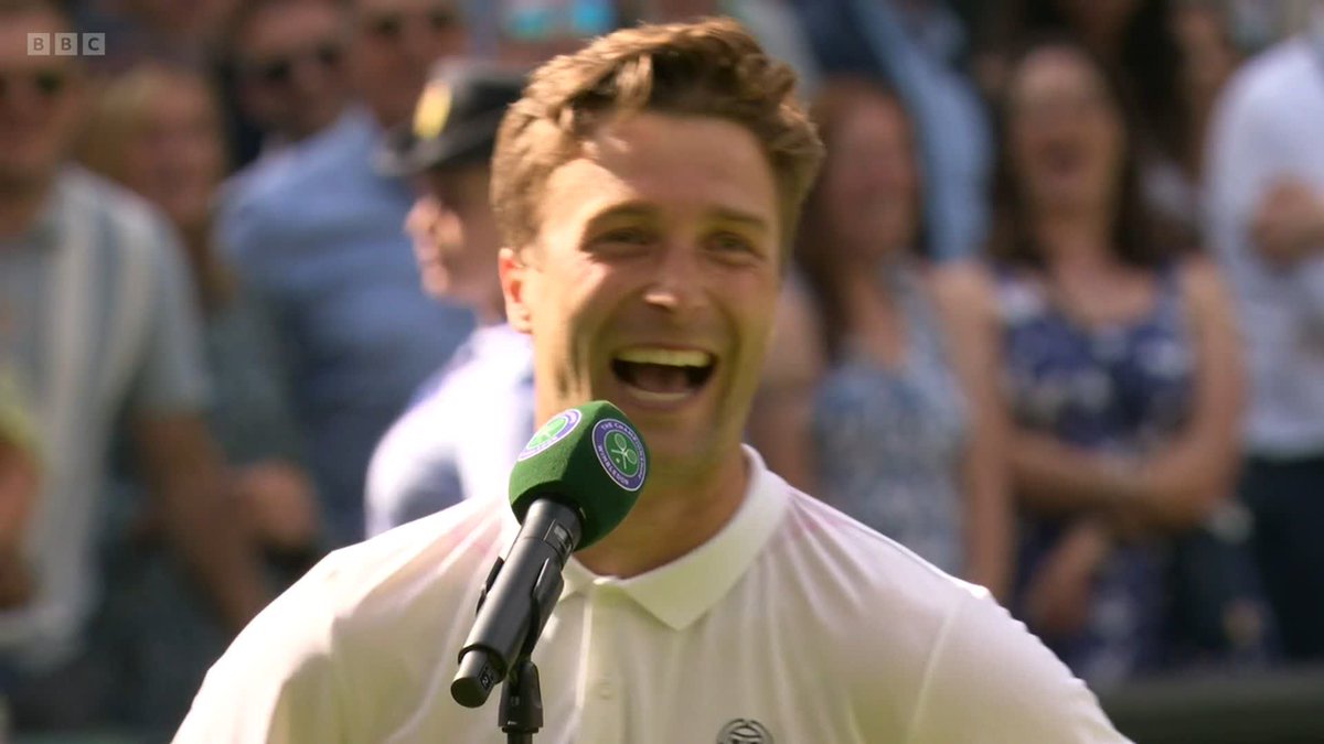 “I’ve already won 80 grand this week, so you can chill out!” Liam Broady told his Mum not to be too nervous ahead of his win over fourth seed Casper Ruud 🤑😂