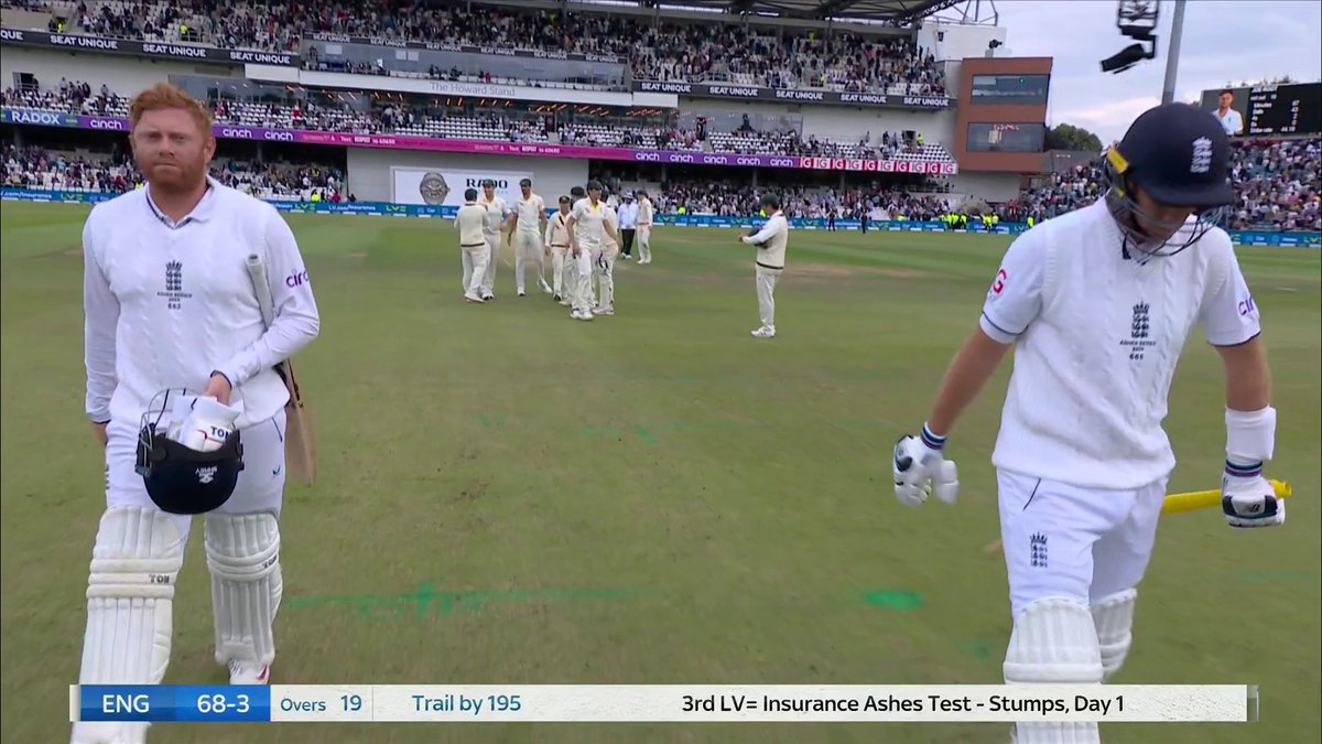England reach stumps on 68-3 to trail Australia by 195 runs 🏏