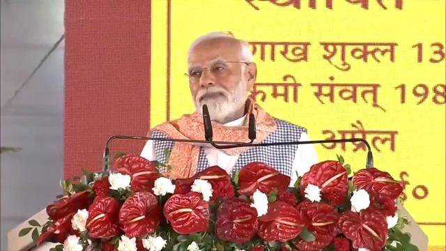 जब धर्म और सत्य पर संकट आता है, तब गीता प्रेस जैसी संस्थाएं मानवीय मूल्यों और आदर्शों को पुनर्जीवित करने के लिए जन्म लेती हैं।