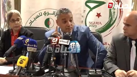 رئيس اتحادية السباحة يرد على اتهامات "#صيود" ودعاه إلى التواصل مع الاتحادية بعيدًا عن وسائل التواصل الاجتماعي وأن يضع مصلحة #الجزائر فوق كل اعتبار.