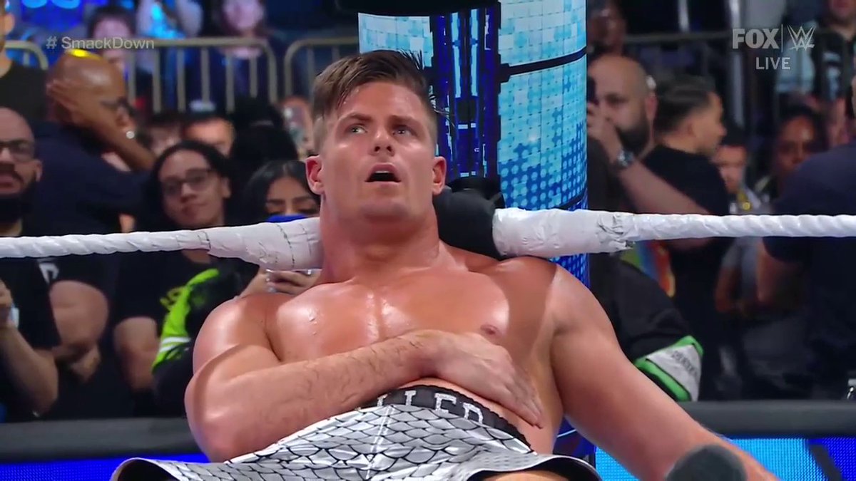 Waller gets Yeti Imp respect 😳 Grayson Waller #SmackDown