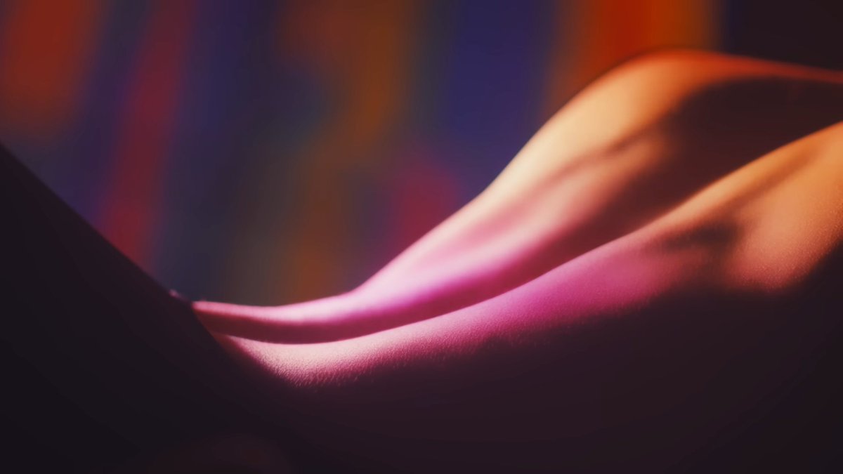 MYOI MINA WHAT THE HELL?? THE CLOSEUP OF HER BACK?? 😵‍💫