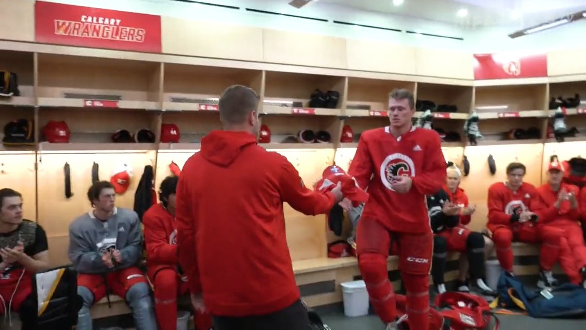 Every year, the #Flames development staff hands out an award to the player who has been a leader throughout camp, assisting his teammates on and off the ice. This year's recipient: Jarrod Gourley!