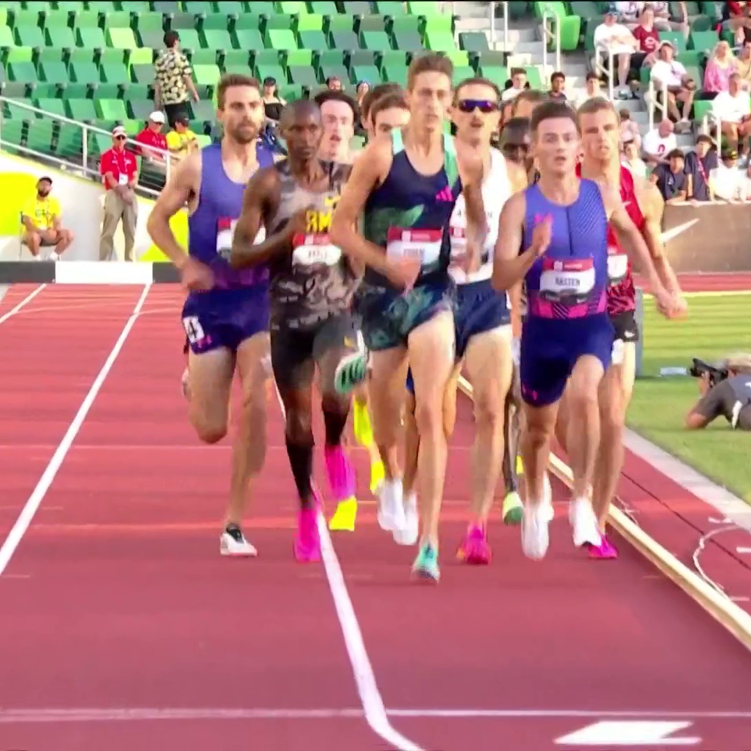 "From falling to the finish." Kenneth Rooks beats the pros to win the 3000m Steeplechase! #USATFOutdoors