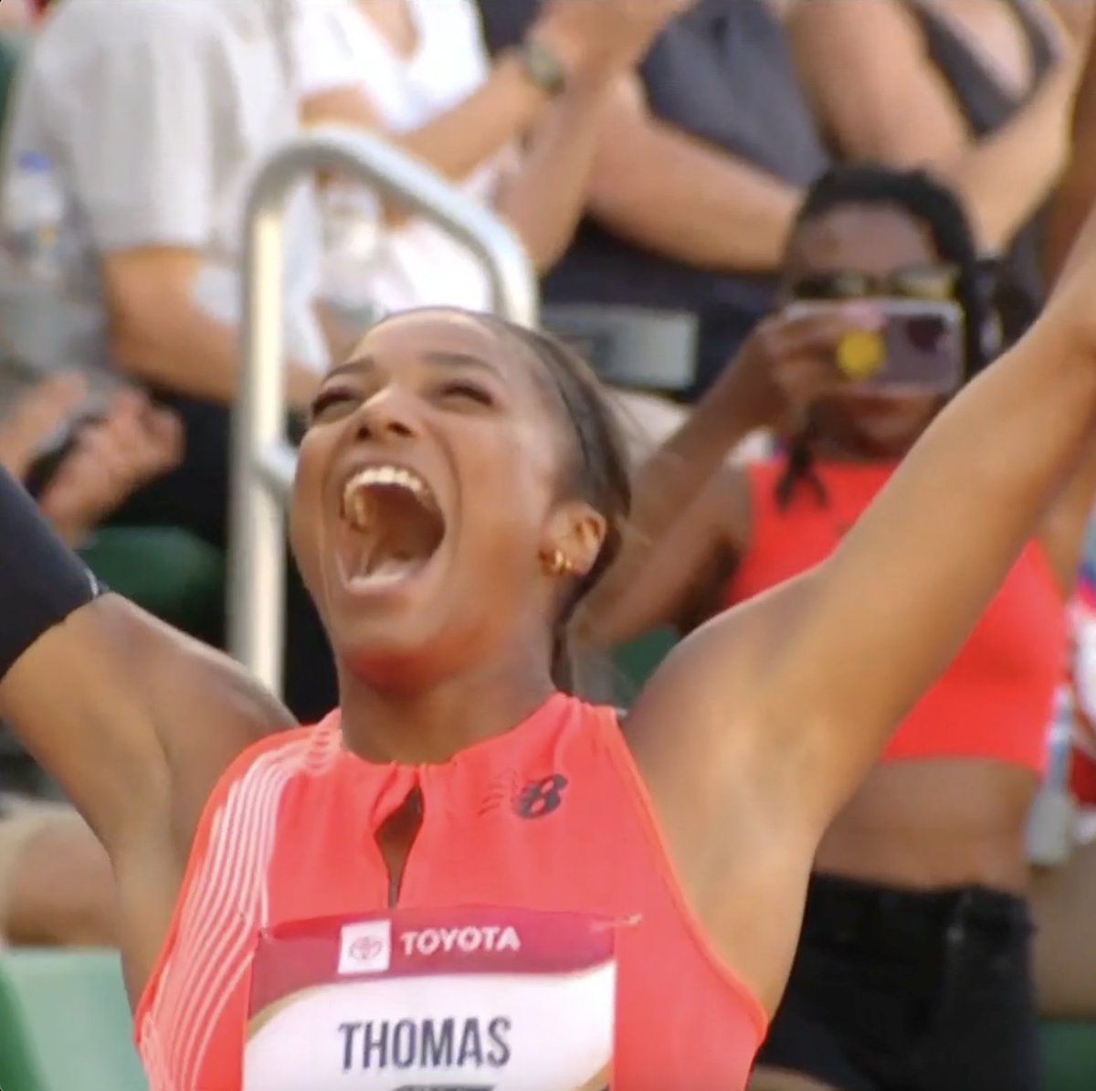 OH MY, GABBY THOMAS! 😱 A WORLD LEAD and MEET RECORD for the 200m title! @ItsGabrielleT | #USATFOutdoors