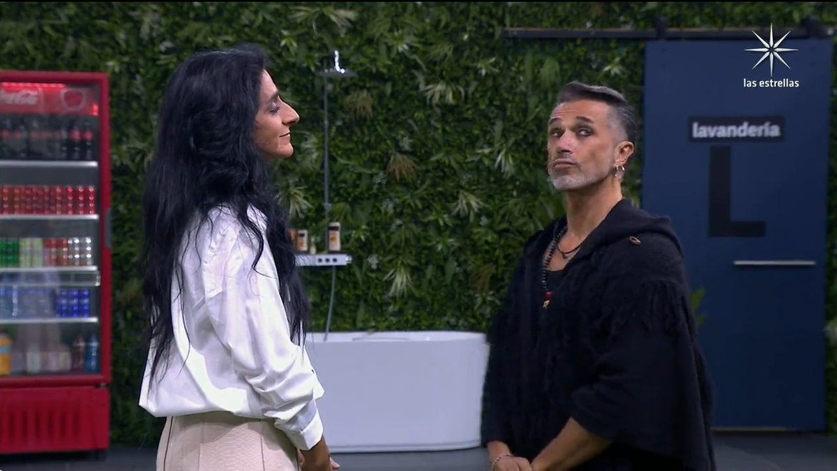 El primer posicionamiento estuvo tenso, ¿veremos más de Bárbara Torres vs. Sergio Mayer B. en la casa? Revive gratis las galas de #LaCasaDeLosFamososMx a través de ViX 🧡 👉