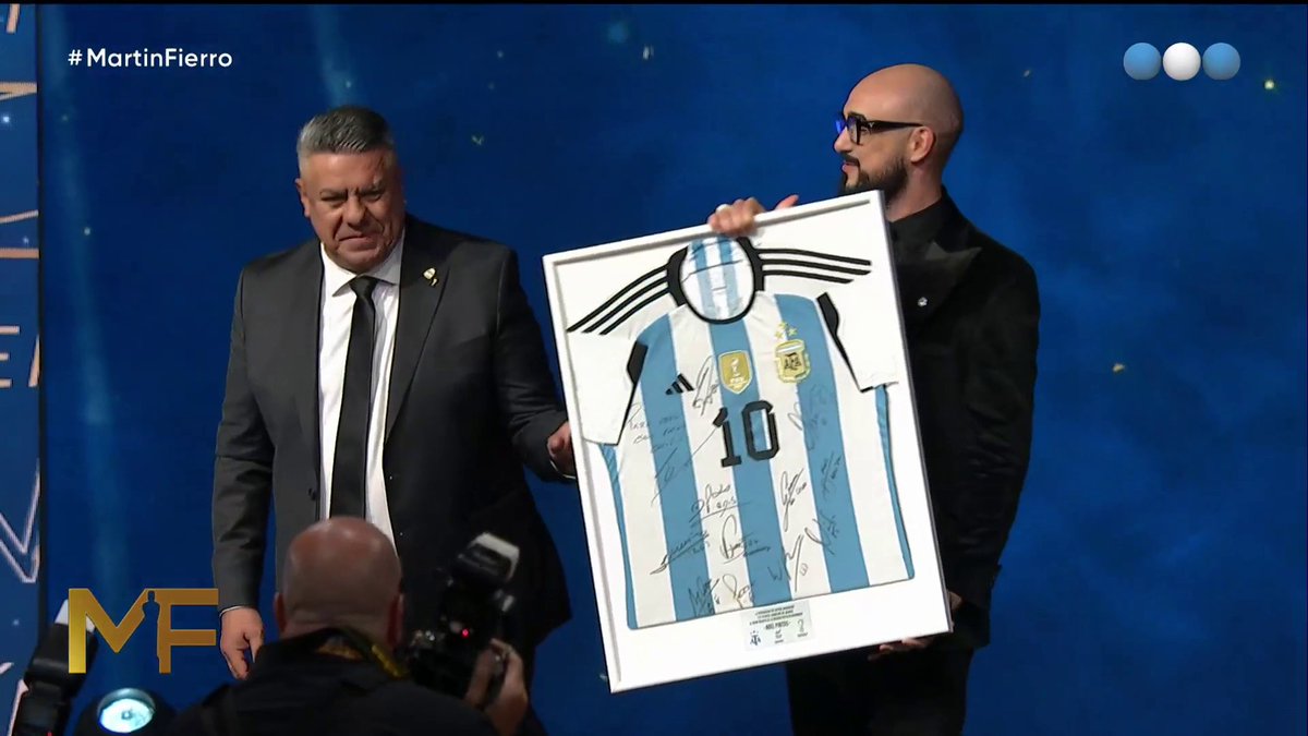 no importa el contexto, siempre vamos a recordar que somos los CAMPEONES DEL MUNDO y me parece fantástico, oid mortales