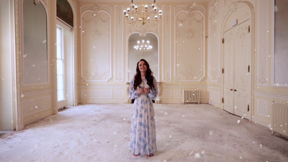 *Chills* Check out the stunning new music video for ‘Dangerous to Dream’ from @FrozenLondon, performed by our very own Elsa Samantha Barks ❄️ Stream on your favourite music platforms and watch in full here:
