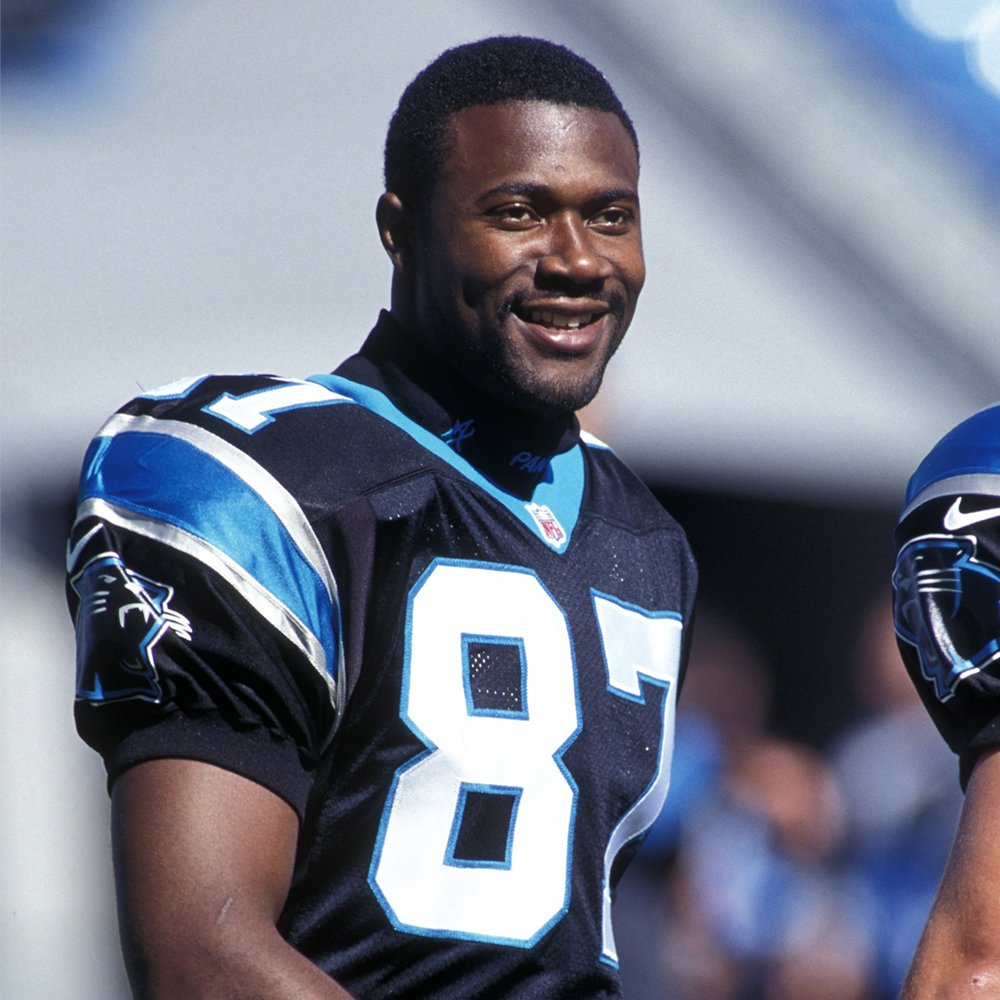 🗣️ MOOSE The Carolina Panthers welcome Muhsin Muhammad II to their Hall of Honor 👏 (via NFL Legacy)