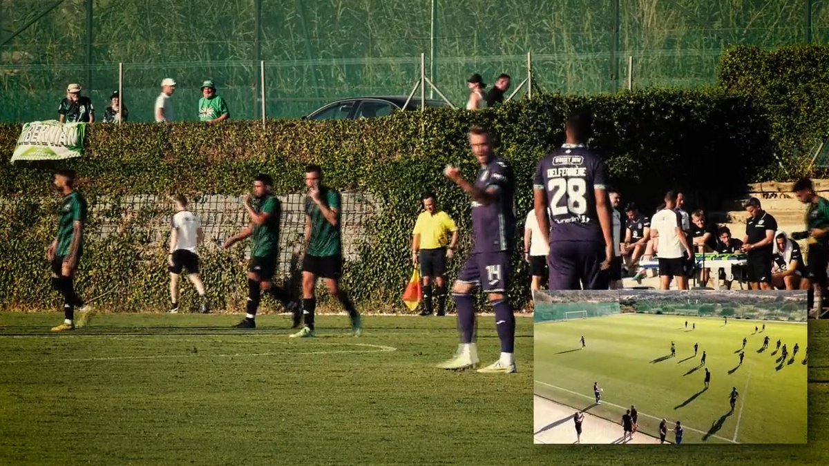 🗣️ Paul Hanlon 🗣️ Jimmy Jeggo We mic'd up two of our players during Hibs' pre-season win vs FC Europa! 🎙️⚽️ Enjoy a unique insight into communication in-game from the Hibees 👇