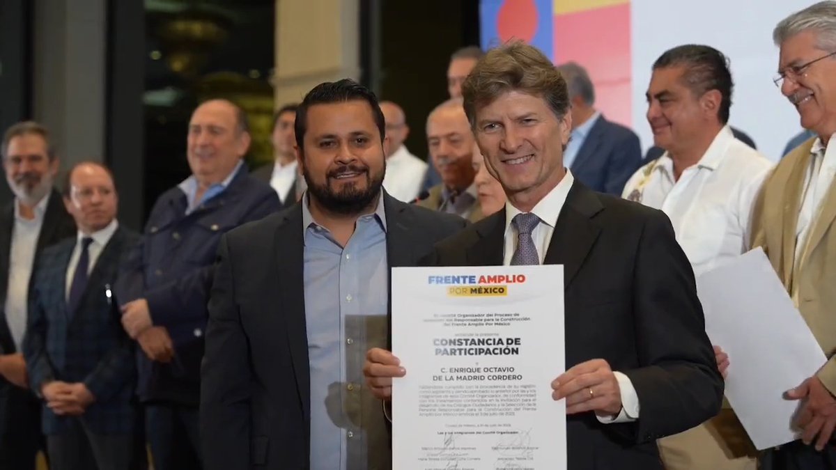 Hoy damos un paso más en el proceso del #FrenteAmplioPorMéxico y estoy convencido de que juntos vamos a lograr construir la alternativa para brindarle a las familias mexicanas el país próspero, seguro y en paz que se merecen. #ElMejorMéxicoPosible.