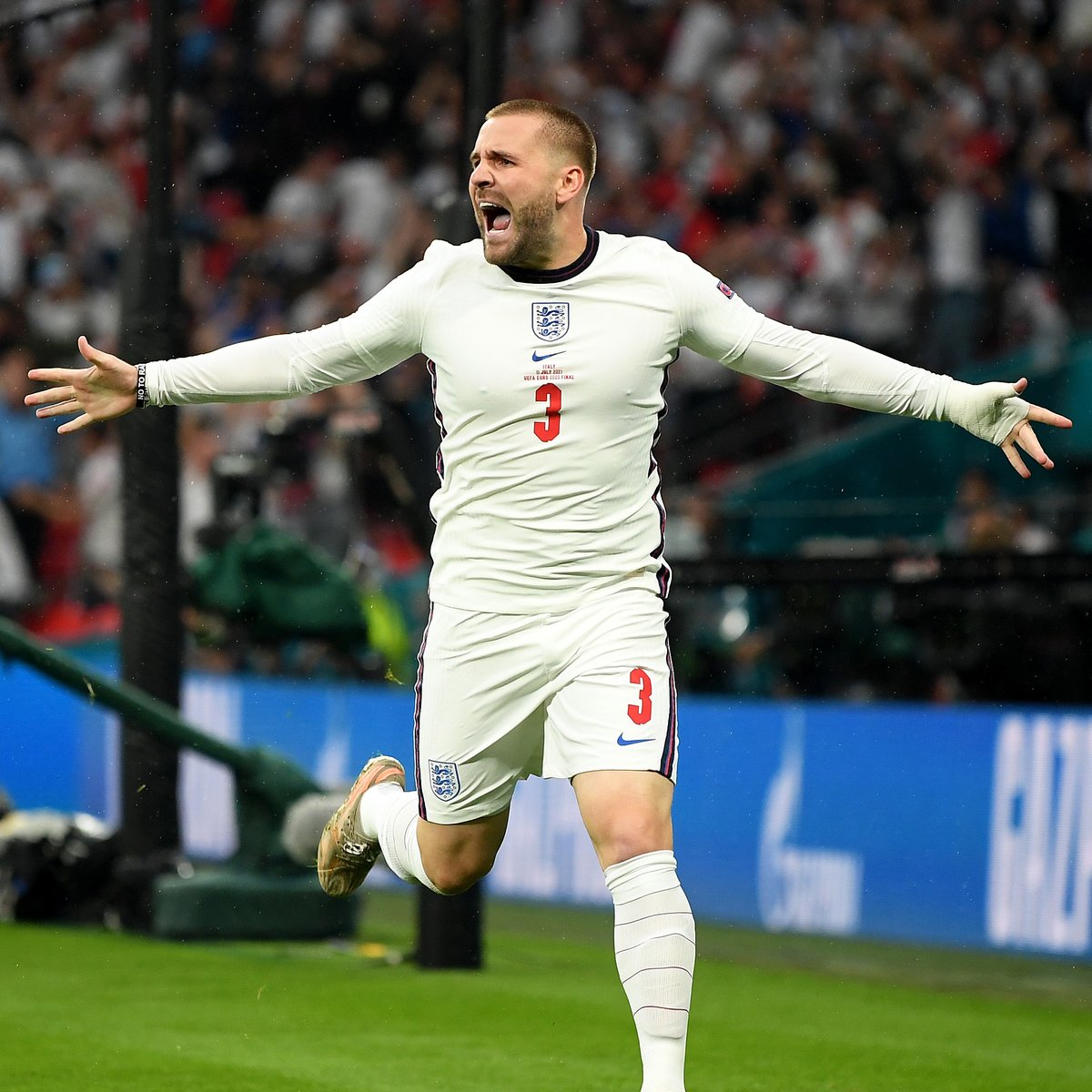 A heartbreaking night #OnThisDay two years ago, but Luke Shaw gave us a moment we'll never forget.
