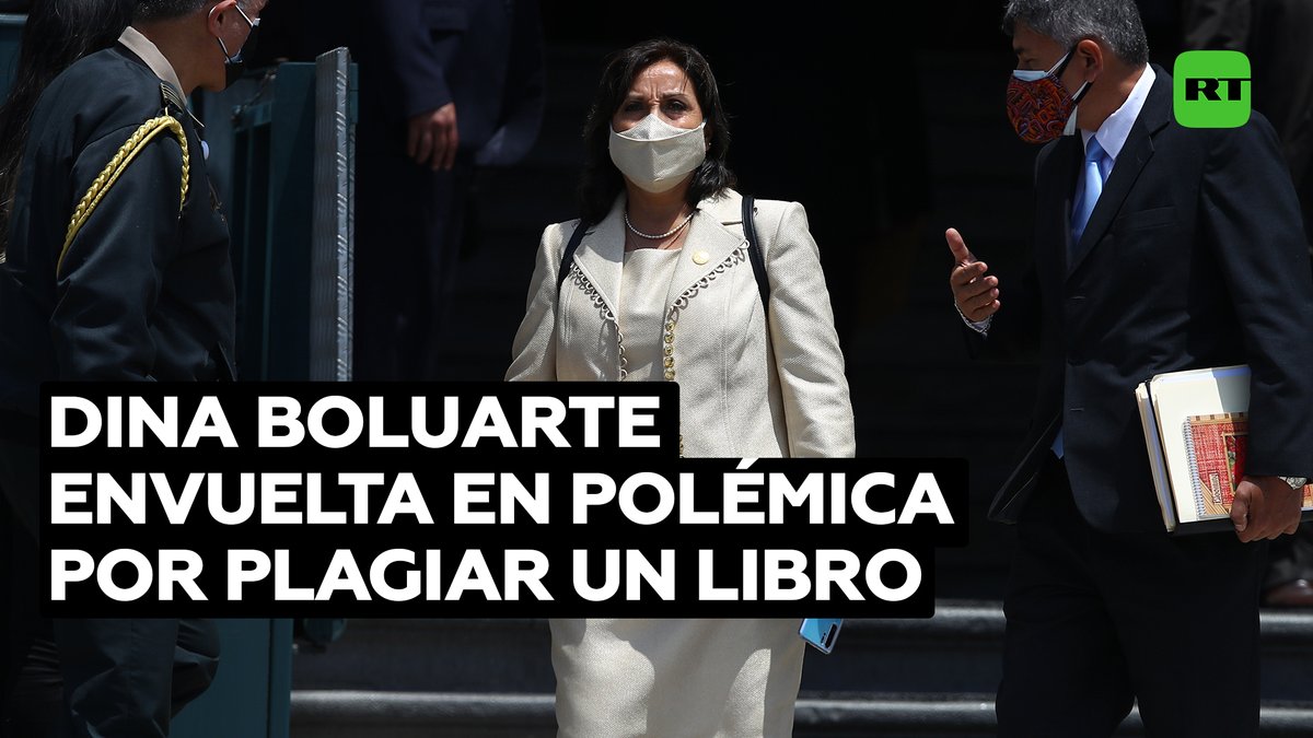 Detectan plagio en libro cuya coautoría es de la presidenta del Perú Dina Boluarte se ha visto envuelta en una controversia después que un medio de comunicación revelase que más de la mitad de un libro sobre derechos humanos, que firmó como coautora, fue plagiado.