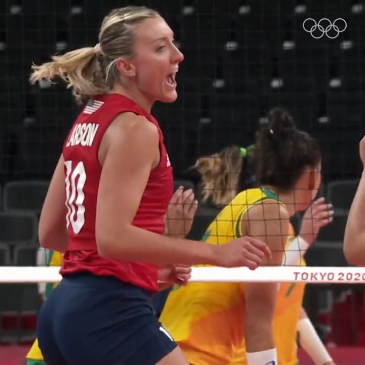 🏐 US volleyball star 🇺🇸 Jordan Larson has postponed her retirement to chase back-to-back gold 🥇 at Paris 2024. Jordan Larson I USA Volleyball I @teamUSA I @Huskervball